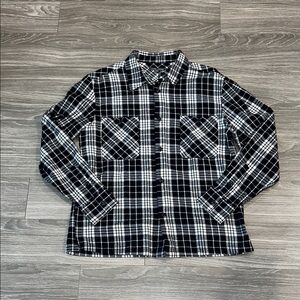 Slate & Stone Black and White Plaid Button-Down Shirt